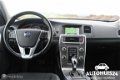 Volvo V60 - D4 180PK AUTOMAAT-8 Momentum TREKHAAK XENON NAVI - 1 - Thumbnail