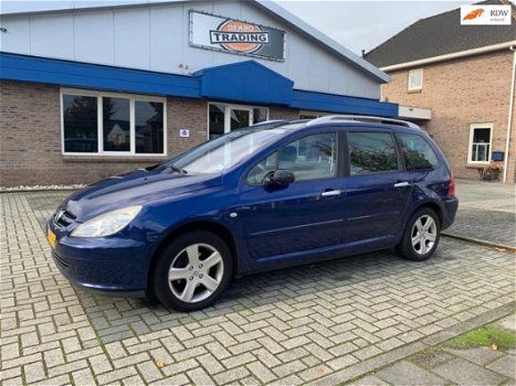 Peugeot 307 SW - 2.0 16V Premium clima , cruise , pdc , trekhaak - 1