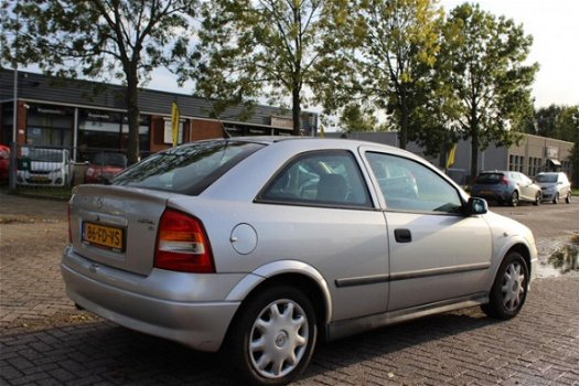 Opel Astra - 1.6 Pearl - 1