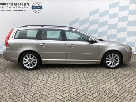 Volvo V70 - D2 Nordic+ Standkachel & On-Call - 1