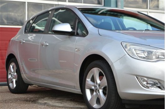 Opel Astra - 1.4 Cosmo 5-DRS CLIMA - 1