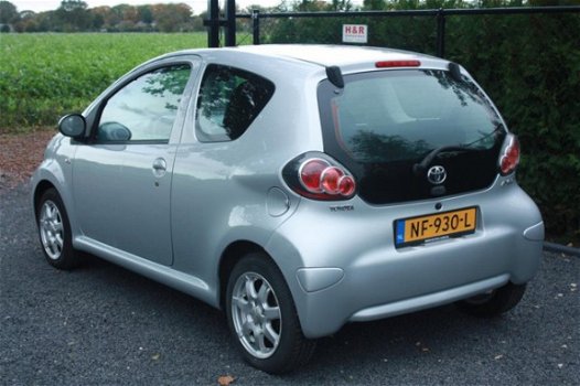 Toyota Aygo - 1.0-12V Access AIRCO ELEKTRISCHE RAMEN VELGEN - 1