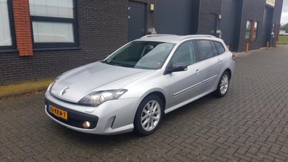 Renault Laguna Estate - 2.0 16V T 205 GT - 1