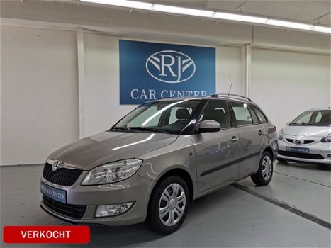 Skoda Fabia Combi - 1.2 TSI Elegance xenon, cruise, dsg, pdc, clima - 1