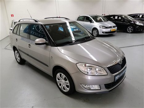 Skoda Fabia Combi - 1.2 TSI Elegance xenon, cruise, dsg, pdc, clima - 1