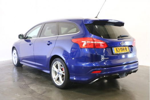 Ford Focus - 1.0 EcoBoost 125pk Titanium Edition - 1