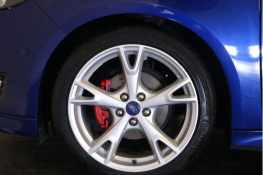 Ford Focus - 1.0 EcoBoost 125pk Titanium Edition - 1