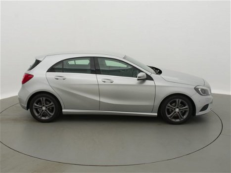 Mercedes-Benz A-klasse - 180 Edition | Xenon | Sportstoelen | Navi - 1