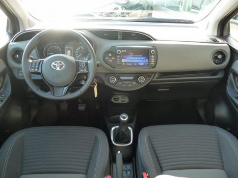 Toyota Yaris - 1.0 VVT-i Energy | Navigatie | Climate control | Safety sense | - 1
