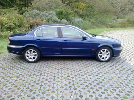 Jaguar X-Type 2.0 V6 Executive NL Youngtimer - 2