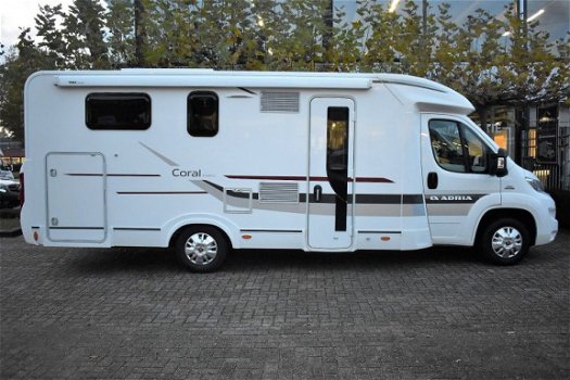 Adria CORAL 690 SC QUEENSBED 2016 4-persoons CAMPER - 7