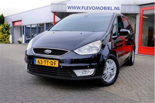 Ford Galaxy - 2.0-16V Ghia 7-Persoons Clima/LMV - 1