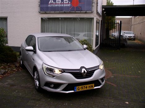 Renault Mégane - 1.5 dCi Eco2 Zen - 1