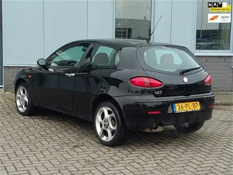 Alfa Romeo 147 - 1.6 T.Spark Veloce Lusso - 1