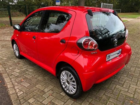 Toyota Aygo - 1.0-12V Access 73000 kilometers nw APK - 1