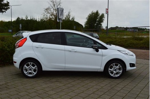 Ford Fiesta - 1.0 5Drs White Edition Navi - 1