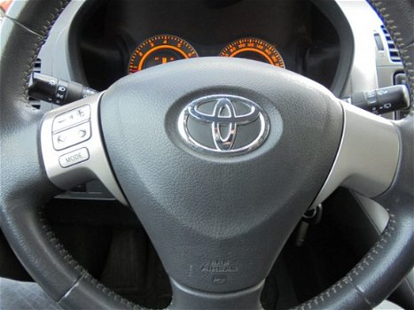 Toyota Auris - 1.3 Aspiration navigatie airco/ecc - 1