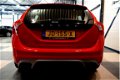 Volvo V60 - 2.0 D3 110kW/150pk 6-bak R-Design BNS CLIMA + CRUISE + ADAPT.BI-XENON + NAVI SENSUS + SP - 1 - Thumbnail