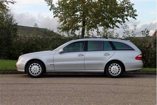 Mercedes-Benz E-klasse Combi - 240 Elegance - 1