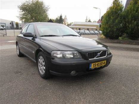 Volvo S60 - 2.4 Edition - 1