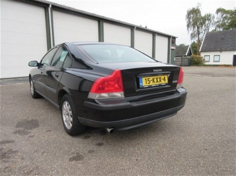 Volvo S60 - 2.4 Edition - 1