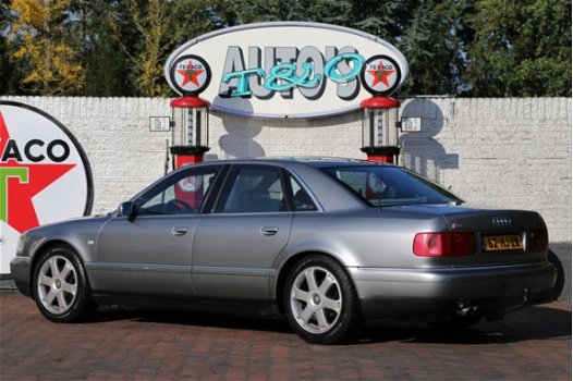 Audi A8 - 4.2 5V S8 Quattro NL-auto NAP Youngtimer - 1