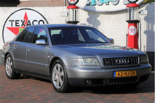 Audi A8 - 4.2 5V S8 Quattro NL-auto NAP Youngtimer - 1