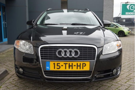 Audi A4 Avant - 2.0 TDI Pro Line Business automaat / trekhaak - 1