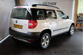 Skoda Yeti - 1.2 TSI Ambition / CRUISE / CLIMA / NAVI / DEALER OND. / - 1 - Thumbnail