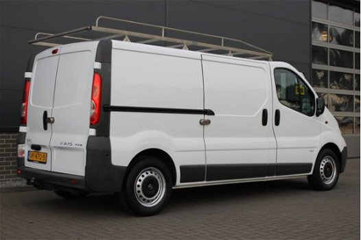 Opel Vivaro - 2.0 CDTI L2H1 EcoFLEX / Navigatie-Pakket / Imperiaal RVS + ladderrol / 1e eigenaar / d - 1