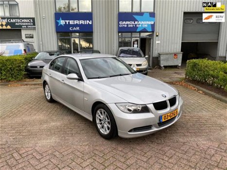 BMW 3-serie - 320i Executive Navi, Automaat, Garantie - 1