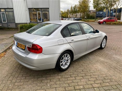 BMW 3-serie - 320i Executive Navi, Automaat, Garantie - 1