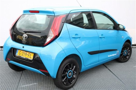 Toyota Aygo - 1.0 VVT-i x-play - AppleCarplay/Android Auto - Demovoordeel - 1