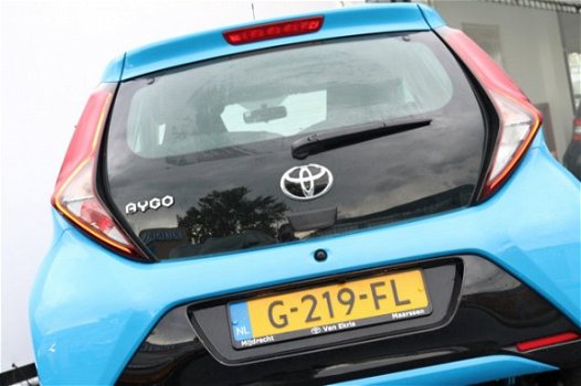 Toyota Aygo - 1.0 VVT-i x-play - AppleCarplay/Android Auto - Demovoordeel - 1