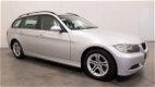 BMW 3-serie Touring - 320d NAVI/CRUISE/CLIMA/LMV/PANORAMADAK - 1 - Thumbnail