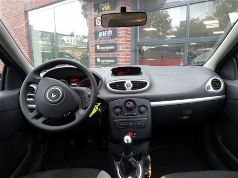 Renault Clio - 1.5 dCi Authentique - 1