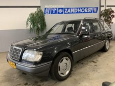 Mercedes-Benz E-klasse Combi - 200 Elegance