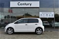 Volkswagen Up! - 1.0 BMT TAKE UP 60 PK AIRCO / 16'' / PRIVACY GLASS - 1 - Thumbnail