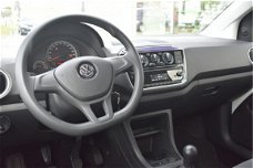 Volkswagen Up! - 1.0 BMT TAKE UP 60 PK AIRCO / 16'' / PRIVACY GLASS