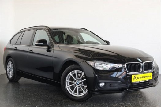 BMW 3-serie Touring - 318d Led / Navi - 1