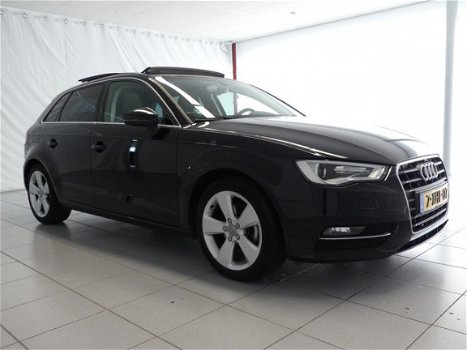 Audi A3 Sportback - 1.4 TFSI Ambition Sport Pano Navi | Clima | Xenon | Panodak | Lm velgenz enz - 1