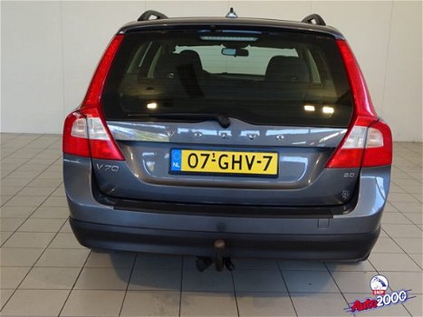 Volvo V70 - 2.0 Momentum - 1