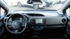 Toyota Yaris - 1.5 HYBRID CRUISE CAMERA NL-AUTO - 1 - Thumbnail