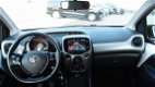 Toyota Aygo - 5DRS X-PLAY CAMERA NL-AUTO - 1 - Thumbnail