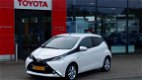 Toyota Aygo - X-JOY LM-VELGEN CLIMATE NL-AUTO NAVI - 1 - Thumbnail