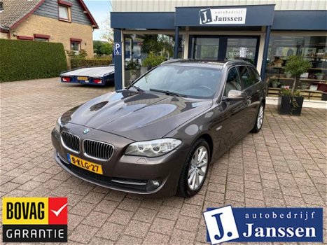 BMW 5-serie Touring - 528i High Executive + Automaat Lmv, Pdc, Clima, Navi, BT, Leder, Stoelverwarmi - 1