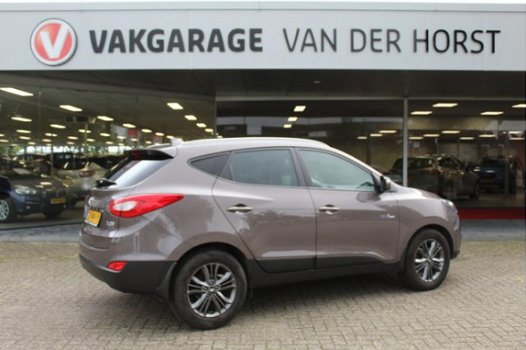 Hyundai ix35 - 1.6i GDI Go Zeer complete uitvoering Cruise & Climate control, verwarmde voorstoelen - 1