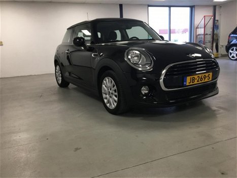 Mini Mini Cooper - 1.5 business - 1