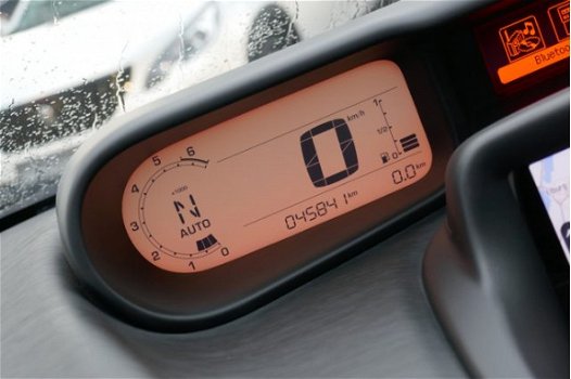Citroën C3 Picasso - 1.6 VTi ETG5 Automaat Exclusive 120 pk *Navi/Climate/Cruise/Pdc/Tel./16