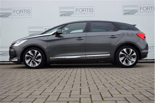 Citroën DS5 - 1.6 THP So Chic Geen import/ Leder/ Panodak/ Xenon/ Sportstoel - 1